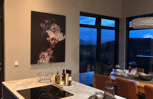 Selfoss Villa | A peaceful, private luxury retreat w/hot tub in the heart of the Golden Circle