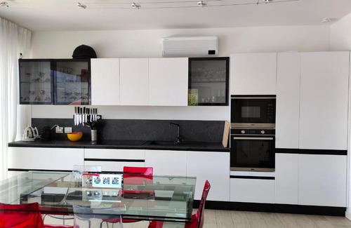 Solto Collina Apartment | IseoLakeRental - Blue Note