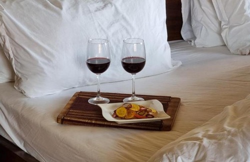Nyabushozi House | Ishaazi Farm Lodge