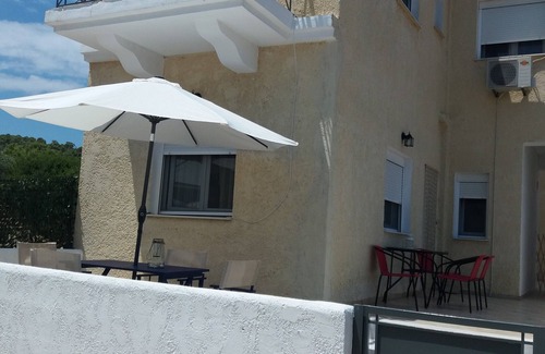 Milos House | Isidora Agistri Island Getaway