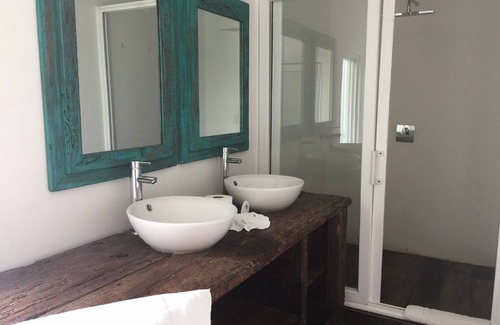 El Hawaii Hotel | Isla Parlama Boutique Hotel