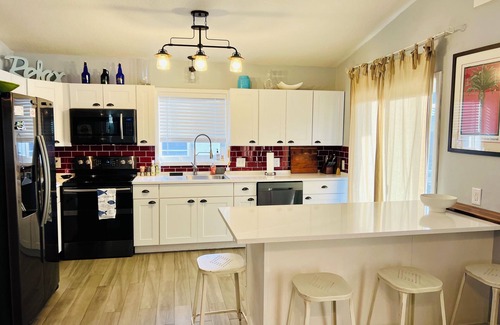 Indian Waterways House | Islamorada waterfront retreat - private home w/heated pool, 30’ dock - 15% off