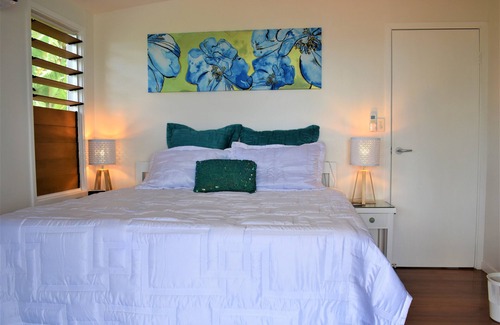 Savusavu House | Island Breeze Savusavu Fiji, Waterfront Paradise.