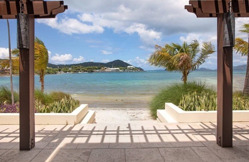 Frydendal Condo | Island Paradise: 1BR Suite at Marg St Thomas