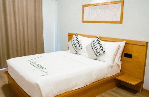 Dhiffushi House | Island Serenity