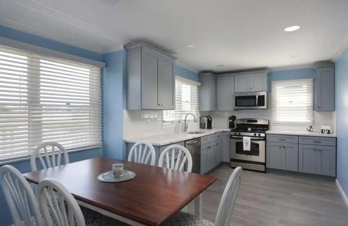 Seaside Heights Villa | Island Time- beautifully renovated bay view home