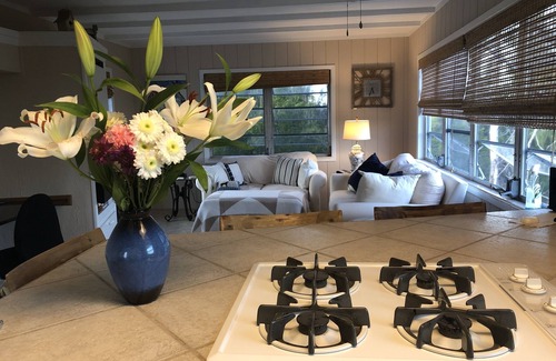 Saint James City Cottage | Island TreeTop House, Pet friendly