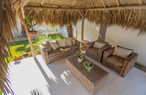 Opal House | Island Vibes Beachy House