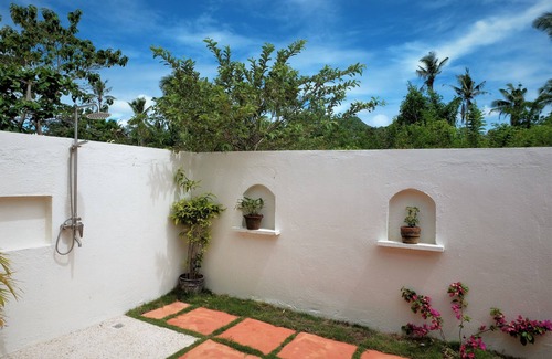 Anda Hotel | Island View Beachfront Resort