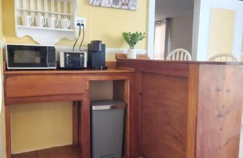 Munjoy Hill Apartment | Island View House BnB Self Check-In # 5/Free off- Street parkingnn