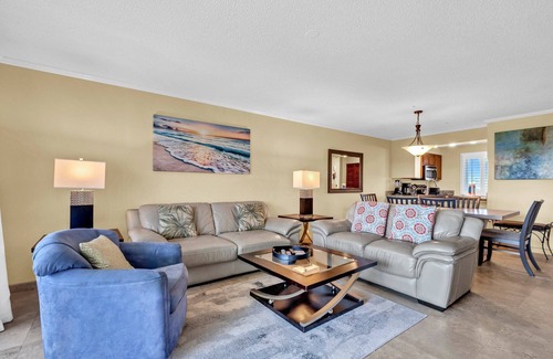 North West Florida Condo | Islander 318-Private Beach Access-Fab Amenities