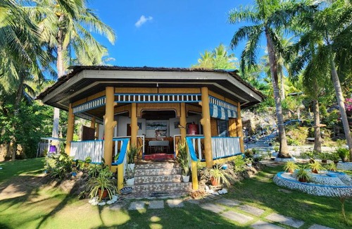 Larena Resort | Islanders Paradise Beach
