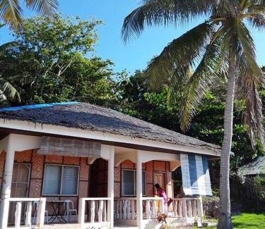 Larena Resort | Islanders Paradise Beach