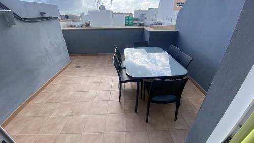 Vecindario Apartment | Islas Malvinas 39 Atico F