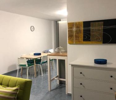 Vecindario Apartment | Islas Malvinas 39 Atico F