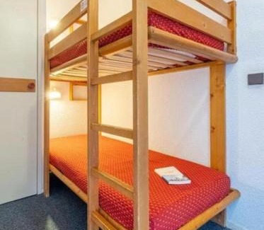 Issy-les-Moulineaux House | Issy Citea Access dayuse Room - Work and Day Rest Timeshare - 2 min tram - Formule Temps Partagé - Navette ile d'Issy Avenue Paris 92320 espace nuit