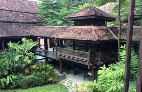 Kampung Tanjong Paoh Villa | IstanaTara