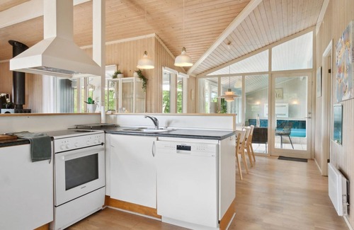 Frolunde House | "Isto" - 250m from the sea by Interhome
