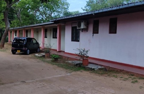 Kataragama House | Isuruma Rest
