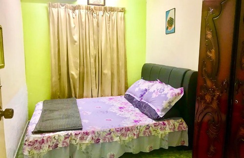 Seremban House | Isyfaq Homestay 4 Bedroom & 3 Bathroom