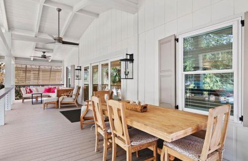 North Litchfield Beach House | It is a Happy Day at the Beach