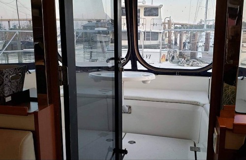 Dauphin Island Boat Rental | "It Is Well" Yacht Charters