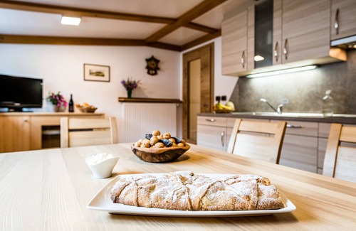 Selva di Val Gardena Apartment | Ski and hiking adventure in the immediate vicinity, away from the crowds, yet close to the center