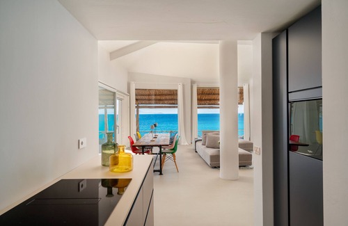 Torre delle Stelle Villa | Villa Jovis: Modern Design, Relaxation, Waterfront, Wonderful Sunsets