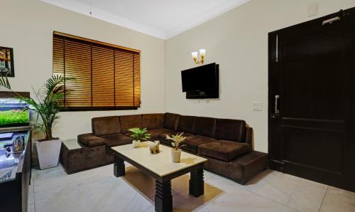 Hanuman Road Area Hotel | Itsy Hotels Connaught Mews