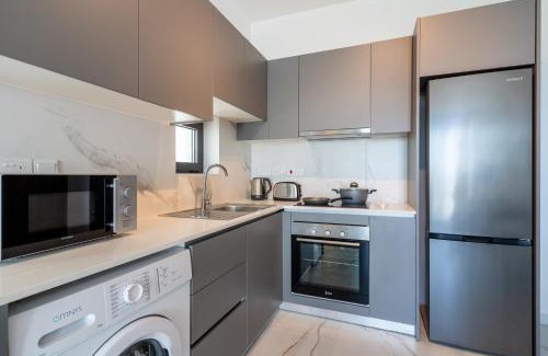 Larnaca Apartment | Ivory 1-BR Apartment in Aradipou
