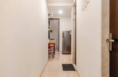 Khar Apartment | Ivy Across Boojee!