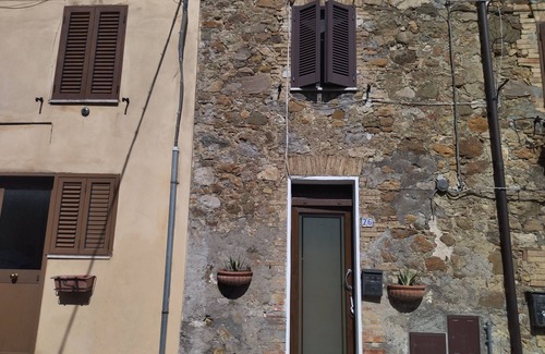 Allerona Apartment | Ivy Cottage