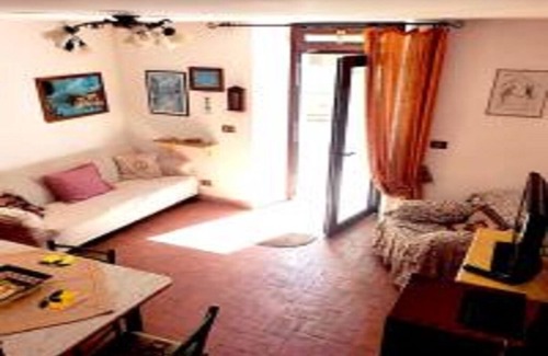 Allerona Apartment | Ivy Cottage