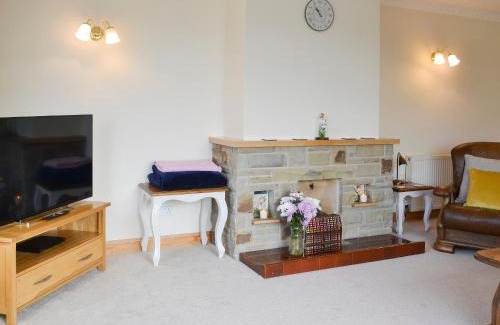 Selby House | Ivy Grange Cottage