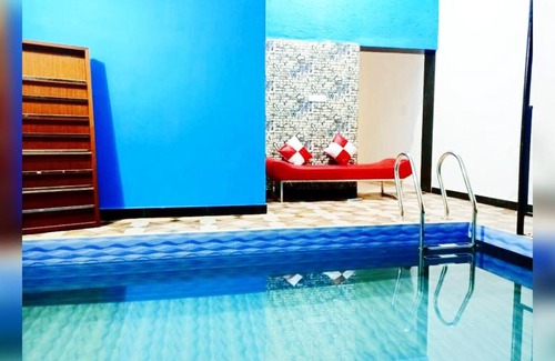 Aarey Colony Villa | Ivy Palms Villa with Pool - 2 Bhk Goregaon, Mumbai