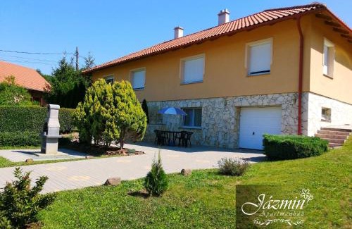 Szentgotthard Apartment | Jázmin Apartmanház