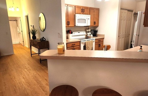 Hemingway House | Jace Place in the Village of Hemingway, 2 BD & 2Bath