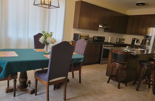 St. Davids Apartment | Jack and Jill private suite, safe and relaxing 2 bedroom apartment @ RoseGlen