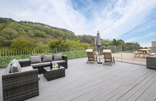 Millendreath Apartment | Jacka Shack - Two Bedroom Apartment, Sleeps 4
