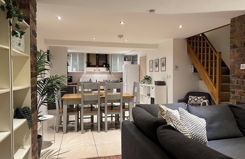 Jackfield House | Jackfield Old School