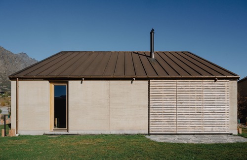Kawarau Falls House | Jacks Point - Earth House