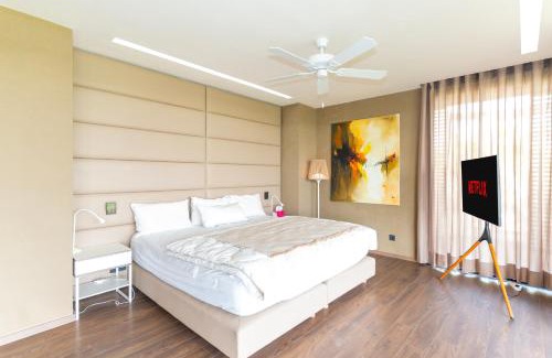 El Makina Villa | jacuzzi, 2 pools, luxury villa