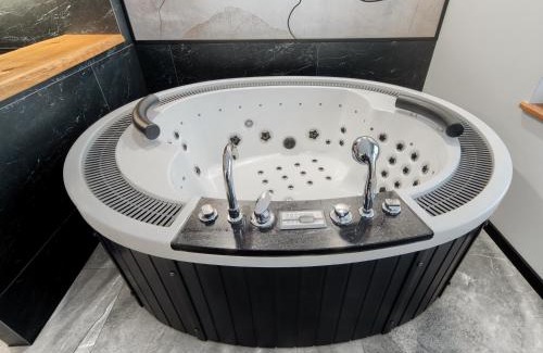 Orlowo Apartment | JACUZZI A&J APARTS GDYNIA