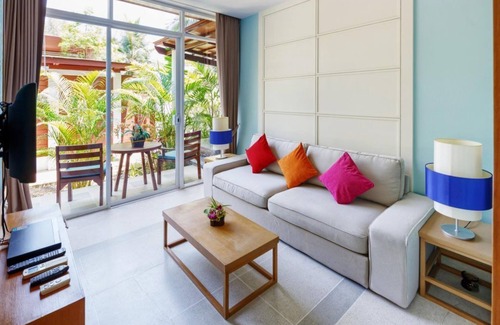 Khuk Khak Beach Villa | Jacuzzi Villa in Khao Lak with a romantic outdoor Jacuzzi JV#5