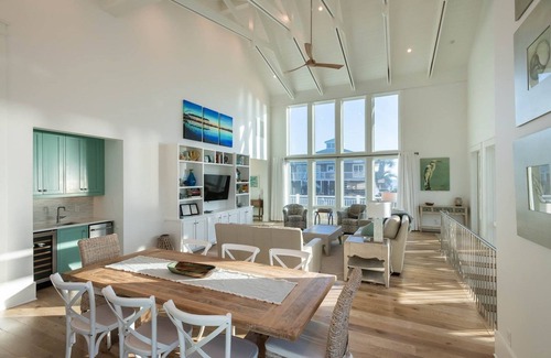 Gulf Trace House | JADA'S DARE~Gulf Views~Heated Pool~Gulf Trace Seclusion~Beach Gear~Modern Luxe