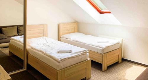 Sever Hotel | Jahodná
