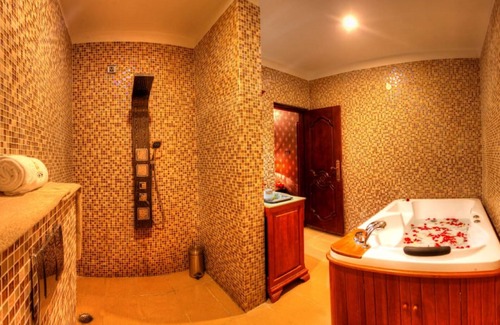 Mysore Hotel | Jal Mahal Resort & Spa, Mysore