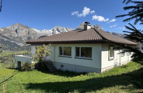 Wildhaus-Alt St. Johann House | Jambo Pua