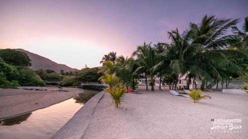 Anse aux Pins House | Jamelah Beach Guest House