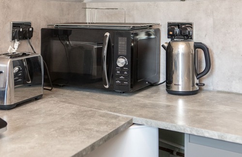 Dowlais Apartment | James' Place Dowlais Self Catering Studio 3 Sioni